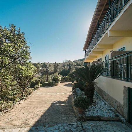 Ionian Escape Seaview Apartments Mesongí Exterior foto