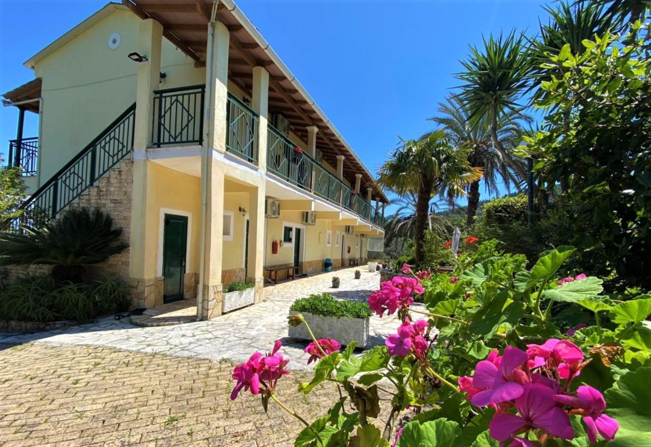 Ionian Escape Seaview Apartments Mesongí Exterior foto